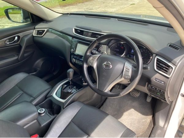 NISSAN X-Trail 2.0 V 4WD | ปี : 2016 รูปที่ 5